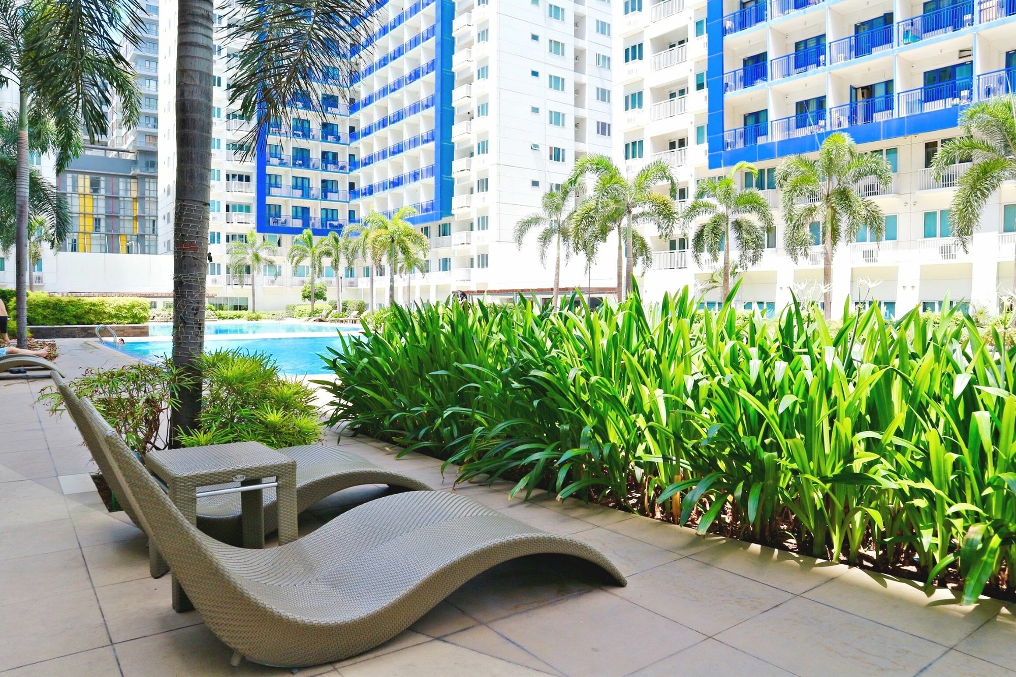 Condodeal At Sea Residences Manila Exteriér fotografie