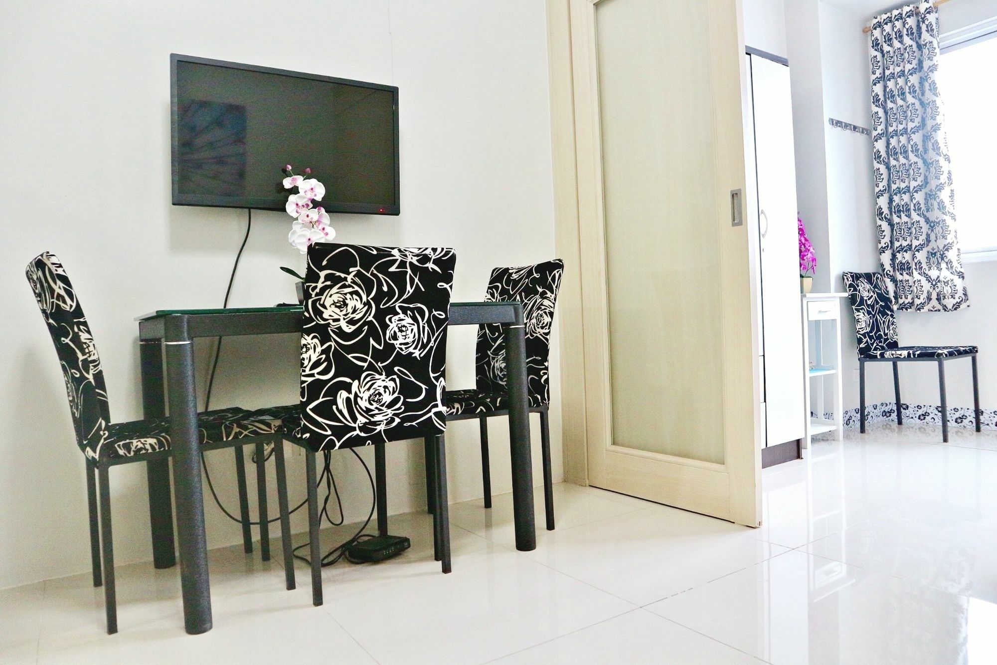 Condodeal At Sea Residences Manila Exteriér fotografie